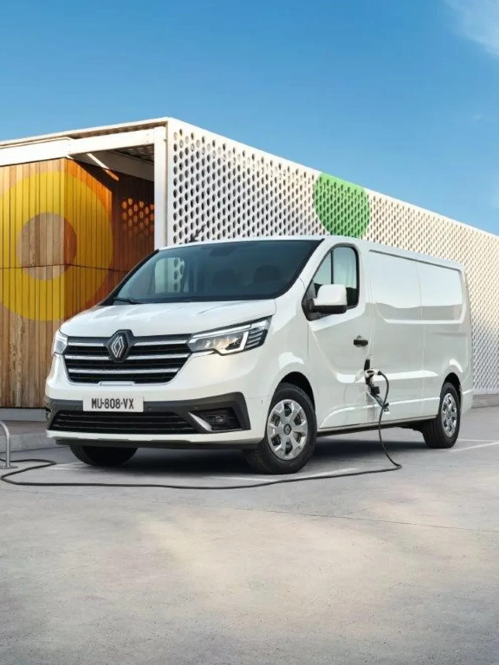 Nieuwe Trafic E-Tech